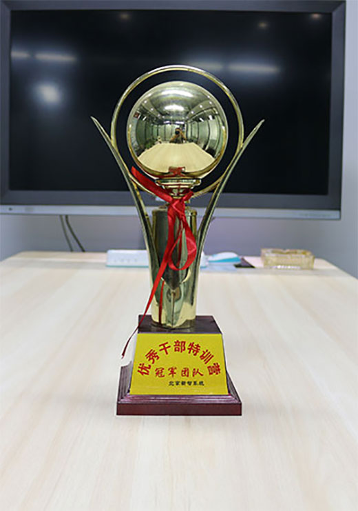 &#20061;&#28216;&#65288;&#78;&#73;&#78;&#69;&#71;&#65;&#77;&#69;&#65289;&#20013;&#22269;&#22823;&#38470;&#25163;&#26426;&#23089;&#20048;&#31532;&#19968;&#38376;&#25143;&#32;&#45;&#32;&#23448;&#26041;&#32593;&#31449;